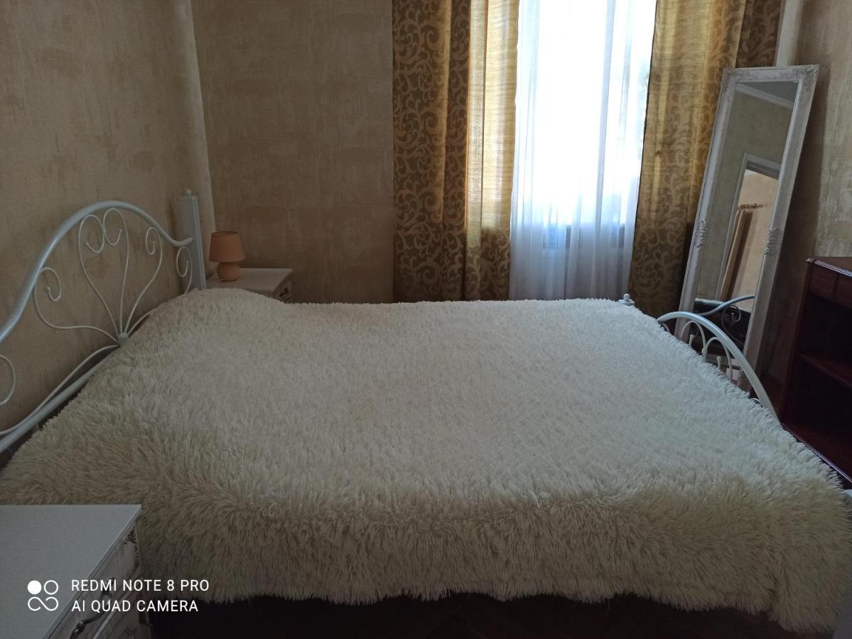 Comfort Near Opera Theater 오데사 외부 사진